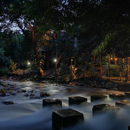 Chaiyo Vana Chiang Mai Buitenkant foto